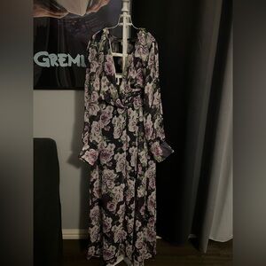 beautiful flowy dress for all occasions